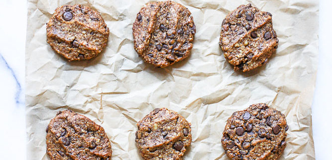 flourless chocolate chip walnut cookies