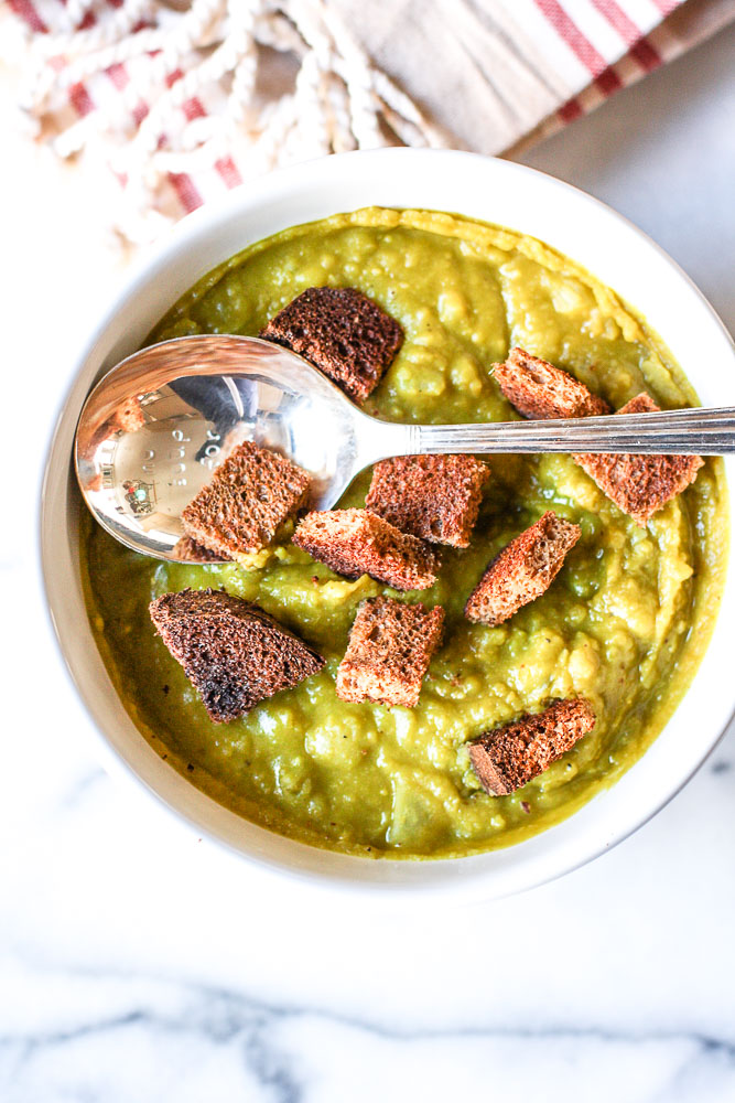 Vegan split pea soup
